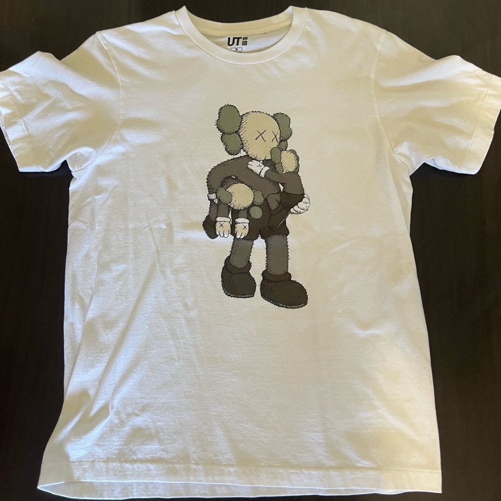 KAWS x Uniqlo Clean Slate Tee - Men’s M